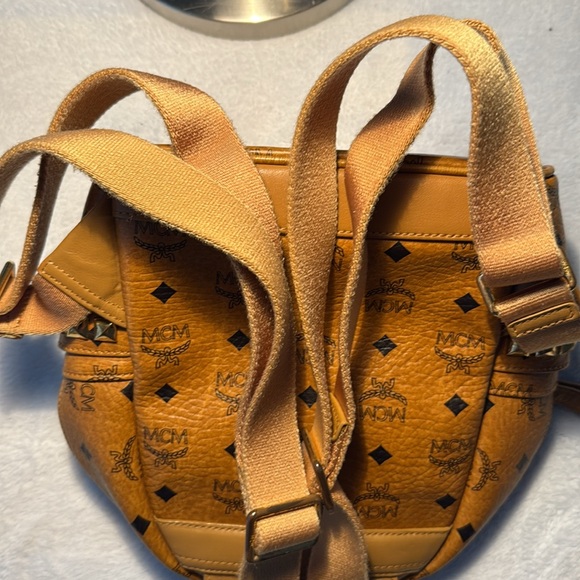 MCM SMALL VICETOS BACKPACK - Picture 14 of 14